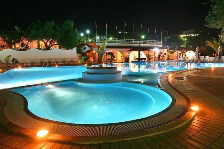 Residence Villaggio Smedile Капо-Ватикано Экстерьер фото