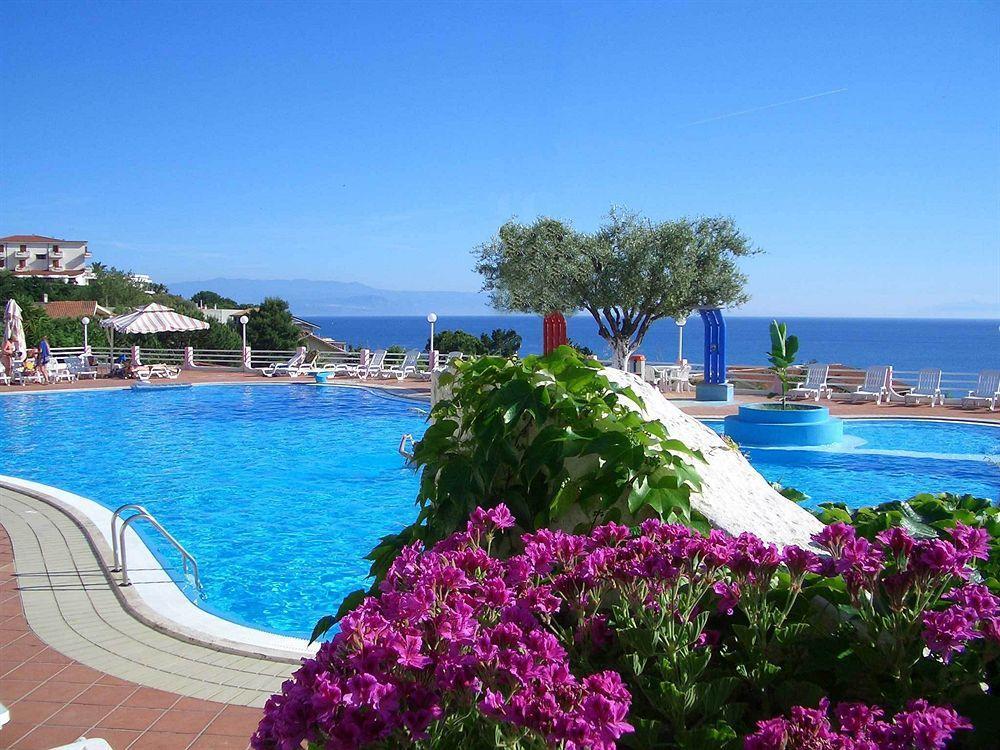 Residence Villaggio Smedile Капо-Ватикано Экстерьер фото